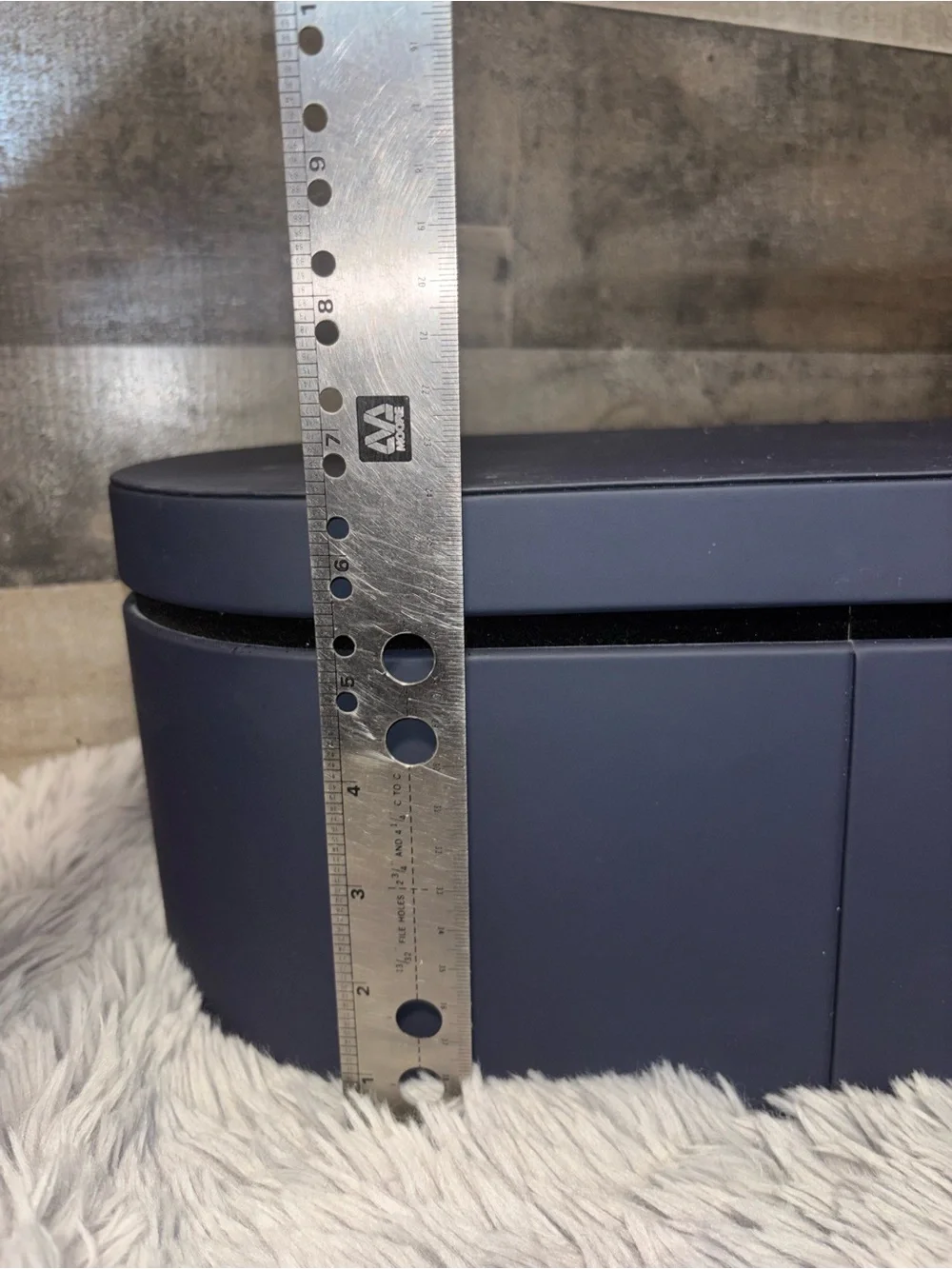 Dyson sleek oval